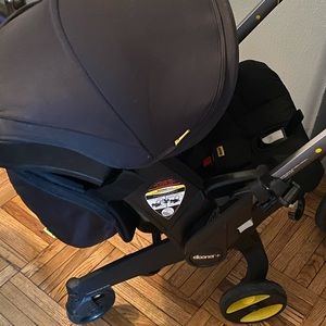 Used Doona Stroller & Bag (Pick Up Only)
